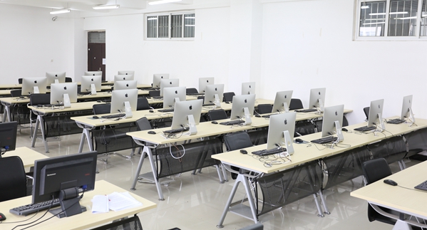 面向未来的移动互联开发实训室 教学设备的关键作用与开发思路